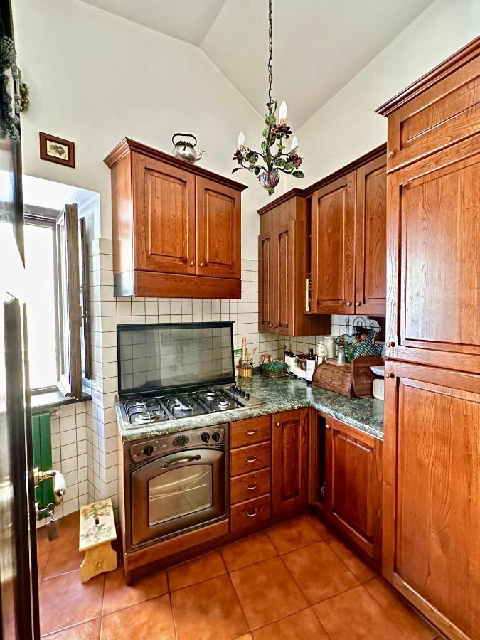 Casa San Ferrante Villa เชลาโน ภายนอก รูปภาพ