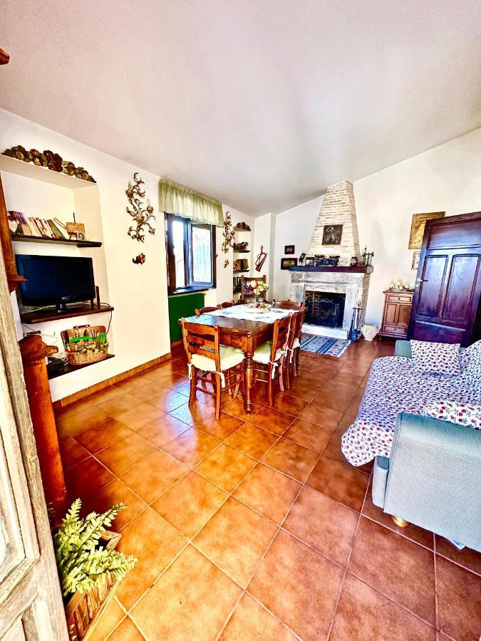 Casa San Ferrante Villa เชลาโน ภายนอก รูปภาพ